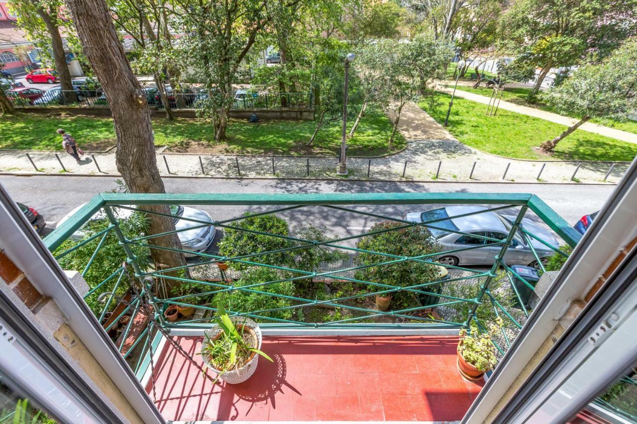 Sunny, Bright And Quiet Apartment, By Timecooler Lissabon Exterior foto